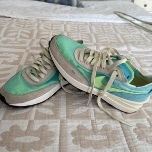 Nike waffle one Women's Sneakers size 7
